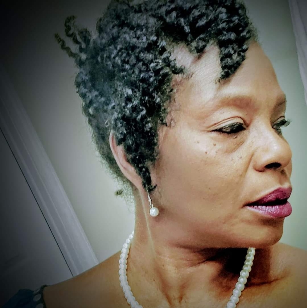 Meet your Posher, Sherrie